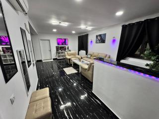 Enjoy VIP House 10 - 9