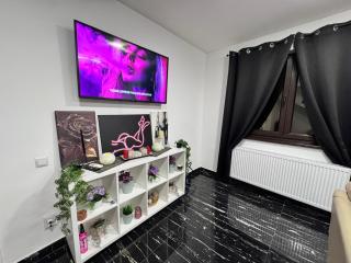 Enjoy VIP House 10 - 6