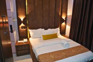 El-Nido Hotel by Kdove - Omole - 9