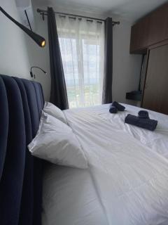 The paramount Building - 3