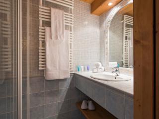 Chalet familial à Courchevel 1850 avec cheminée et hammam - FR-1-575-203 - 1