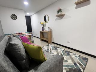 Super Ubicado y Hermoso Apartaestudio - 1