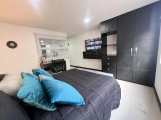 Super Ubicado y Hermoso Apartaestudio - 2