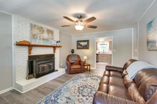 Georgia Getaway with 2-Story Dock By Lake Hartwell - 3