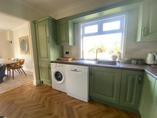 Luxurious & bright home for 6 Westport dogfriendly - 9