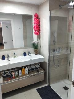 Tranquil sea breeze apartment - 7