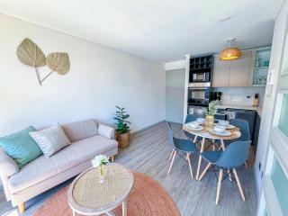 HOM I Wifi Parking AireAconGym Piscina SantaIsabel - 8