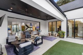 NEW! Luxury Pool Retreat & Casita in Midway Hollow - 9