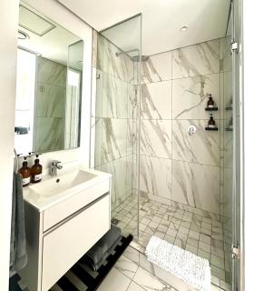 Explore Ellipse - The Sage Apartment - 8