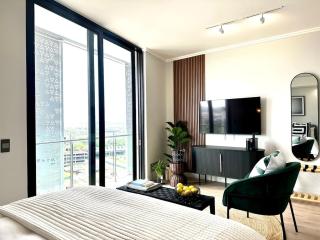 Explore Ellipse - The Sage Apartment - 4