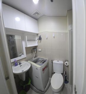 1BR Deluxe Suite pool view with Balcony - 8