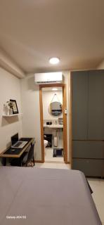 Lindo, novo, em Salvador, excelente infraestrutura para trabalho ou lazer - 1