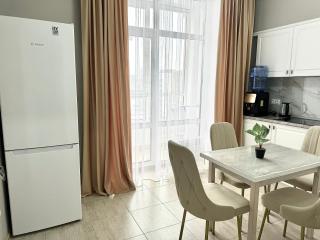 Центр левого берега, Комплекс Grand Champion - 9