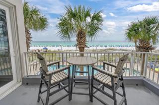 The Inn At Crystal Beach #208b - 2