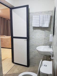 GLbnb studio apartment - 5