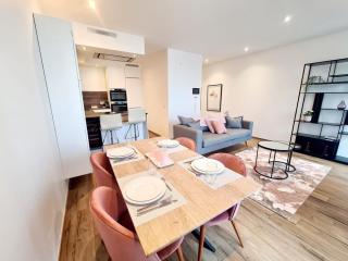 Two bedroom apartment featuring terrace and parking - 5