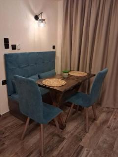 Stella's House Room 2 - 5