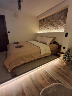 Stella's House Room 2 - 1