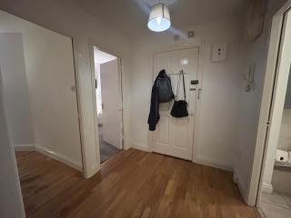 2BDR near Guinness Storehouse and Dub Castle - 1
