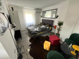 Capital hebrangova Zagreb - 1