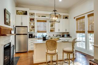 Walk to Broad St! Family Home in Historic District - 5