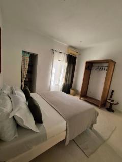 Beachfront Palm Haven - 9