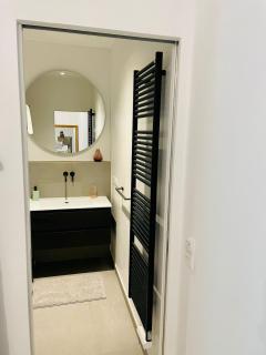 Practical one bedroom flat with terrace and parking - 5