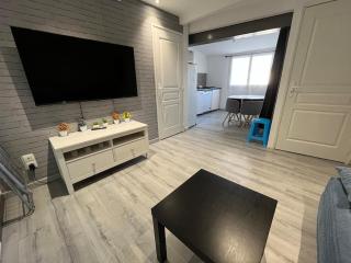 Logement Cosy 40 m2 Coeur historique de Lunel - 1