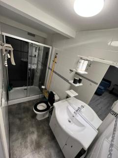 Logement Cosy 40 m2 Coeur historique de Lunel - 2