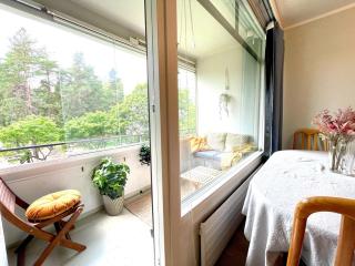 Bright and spacious 3BR Apartment with Fast Metro Access to City Center - 3