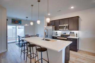 Modern Townhome about 3 Mi to Dtwn Grand Junction - 5