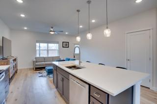 Modern Townhome about 3 Mi to Dtwn Grand Junction - 2