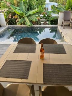 VILLA MABOUYA Piscine balnéo privative - 8