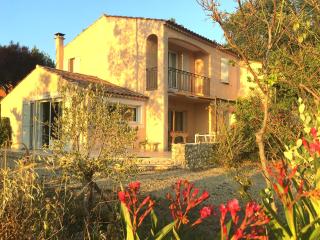 Villa Flora Vue panoramique T6 Jardin - 4