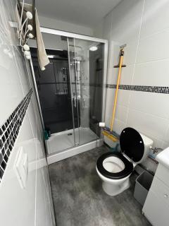 Logement Cosy 40 m2 Coeur historique de Lunel - 9