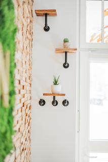 Classy Ground Floor Apartment with Free Parking - 6