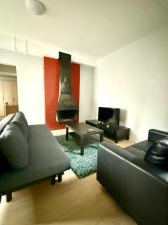 3 min to the Grand-Place 6 min to Manneken Pis & Sleeps 6 - 9