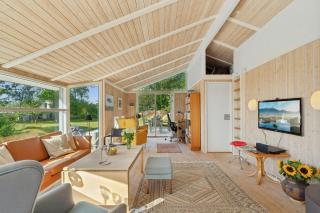 Holiday Home With Sea View - 2