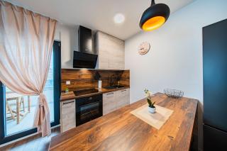 Zagreb 213 - 2 Bedrooms - Parking - Loggia - New - Apartment - Flexible Keybox Entry - Modern - Monthly Rent - WiFi - 8