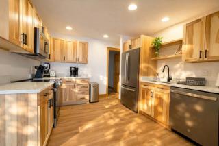 Moss Lake Lookout Waterfront Home on LDF Chain - 9