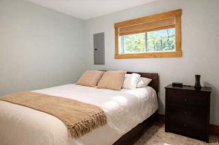 Moss Lake Lookout Waterfront Home on LDF Chain - 5