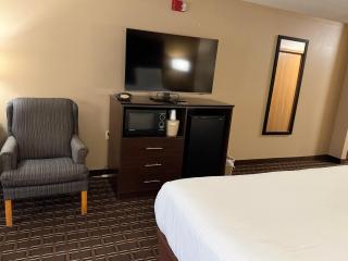 Best Western Dodgeville Inn & Suites - 6