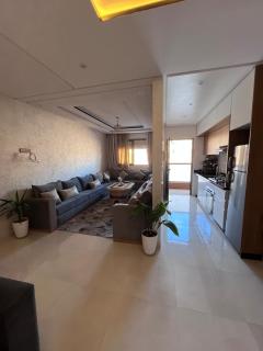 A quiet retreat with a stunning mountain view - 0