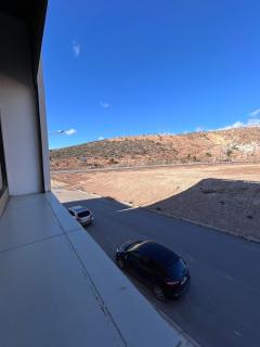 A quiet retreat with a stunning mountain view - 7