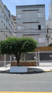 400 mt da Praia da Enseada Wi-fi Estacionamento gratuito cozinha completa - 0