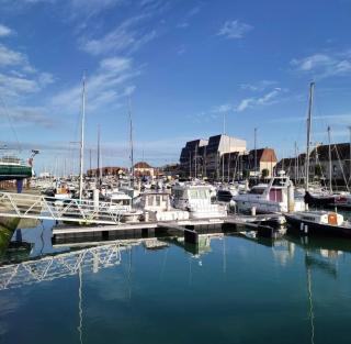 Appartement renové au calme, 1 chambre, balcon, proche mer - 2