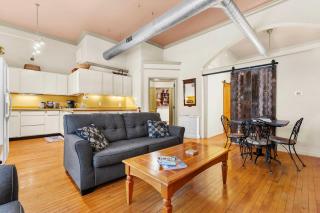 Charming Saugatuck Condo with Private Deck and Grill! - Saugatuck - 2