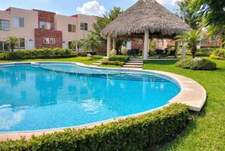 Xochicalli Casa con alberca y jardín en Xochitepec - 0