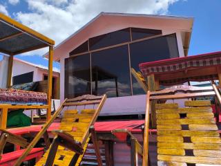 Uros Quechua`s Lodge Titicaca - Puno - 8