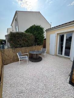 Suite privée avec jardin - 3